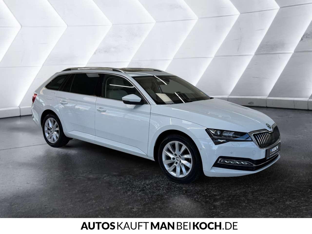 Fahrzeugbild eines Skoda Superb