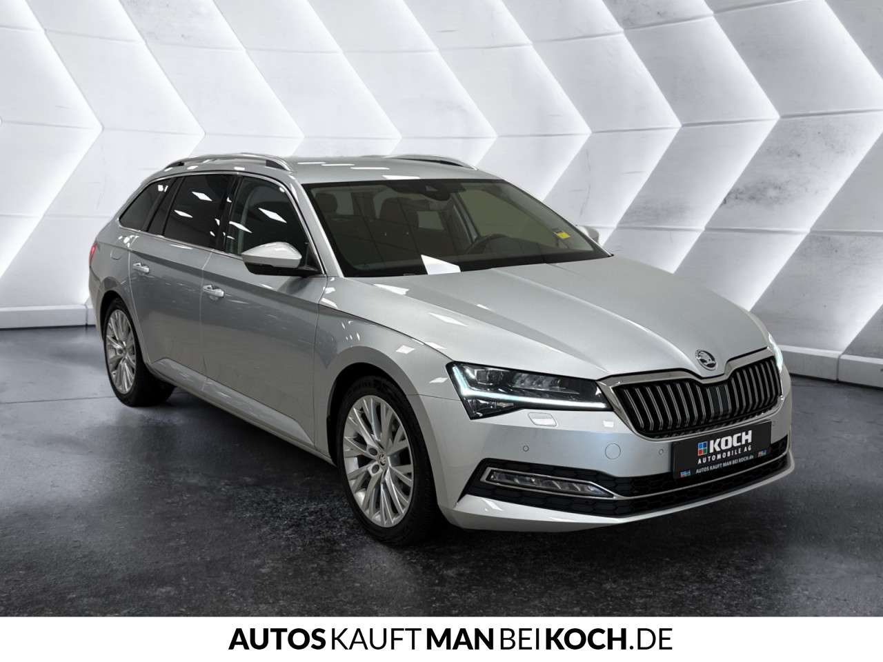 Fahrzeugbild eines Skoda Superb