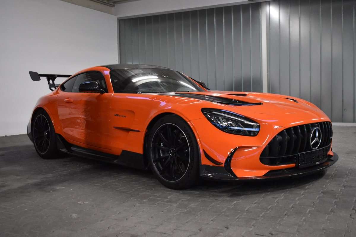 Fahrzeugbild eines Mercedes-Benz AMG GT