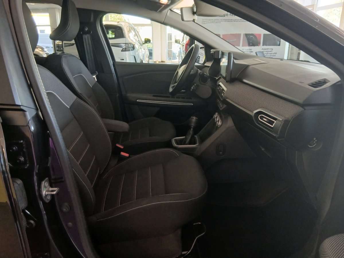 Fahrzeugbild eines Dacia Jogger