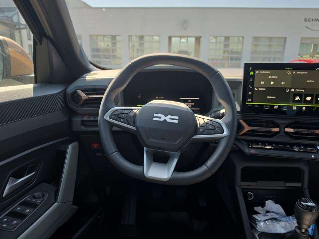 Fahrzeugbild eines Dacia Bigster