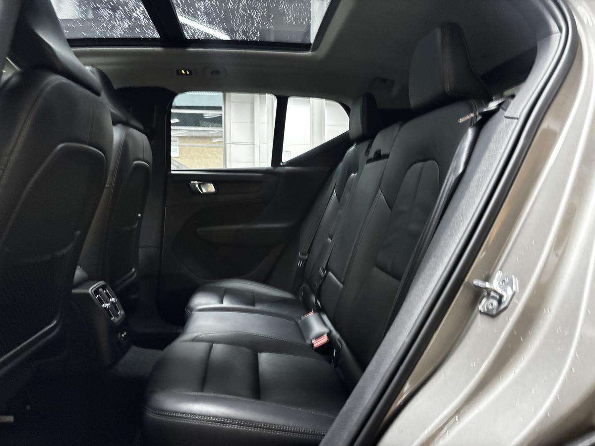 Fahrzeugbild eines Volvo XC40