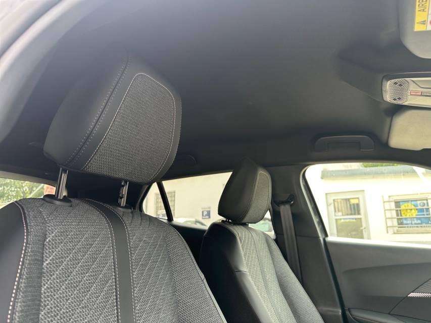 Fahrzeugbild eines Peugeot 2008