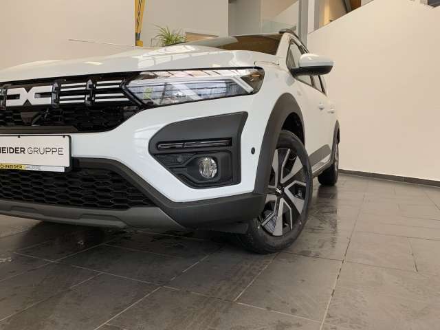 Fahrzeugbild eines Dacia Jogger