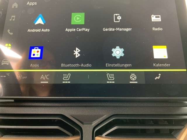 Fahrzeugbild eines Dacia Duster