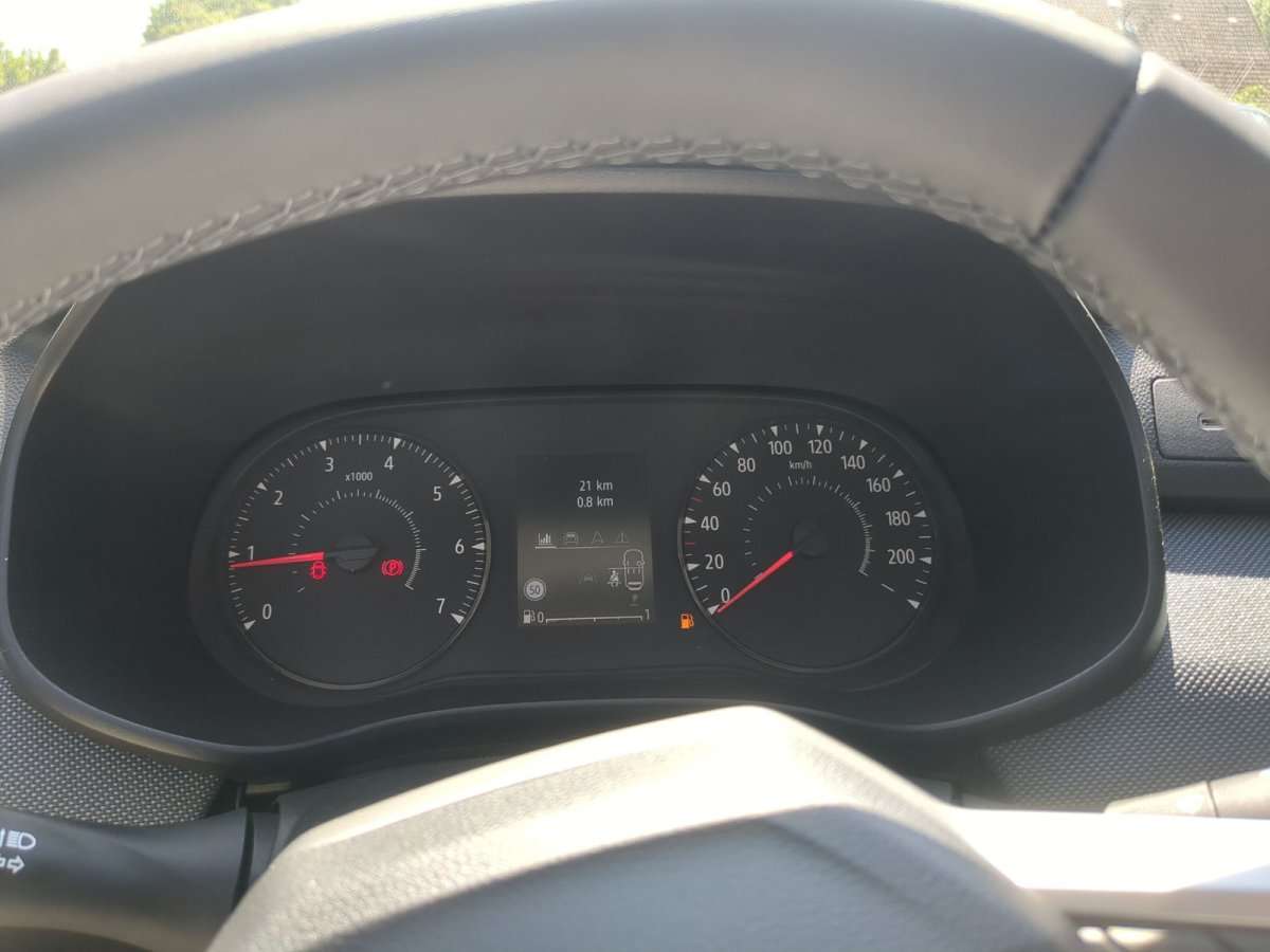 Fahrzeugbild eines Dacia Sandero