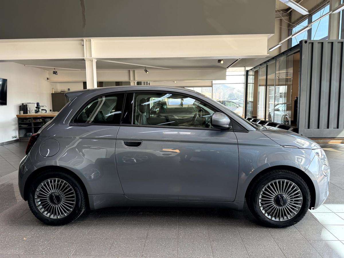 Fahrzeugbild eines Fiat 500