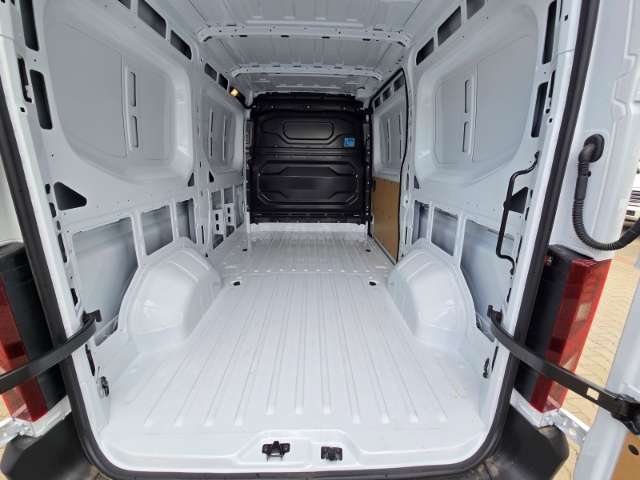 Fahrzeugbild eines Renault Master