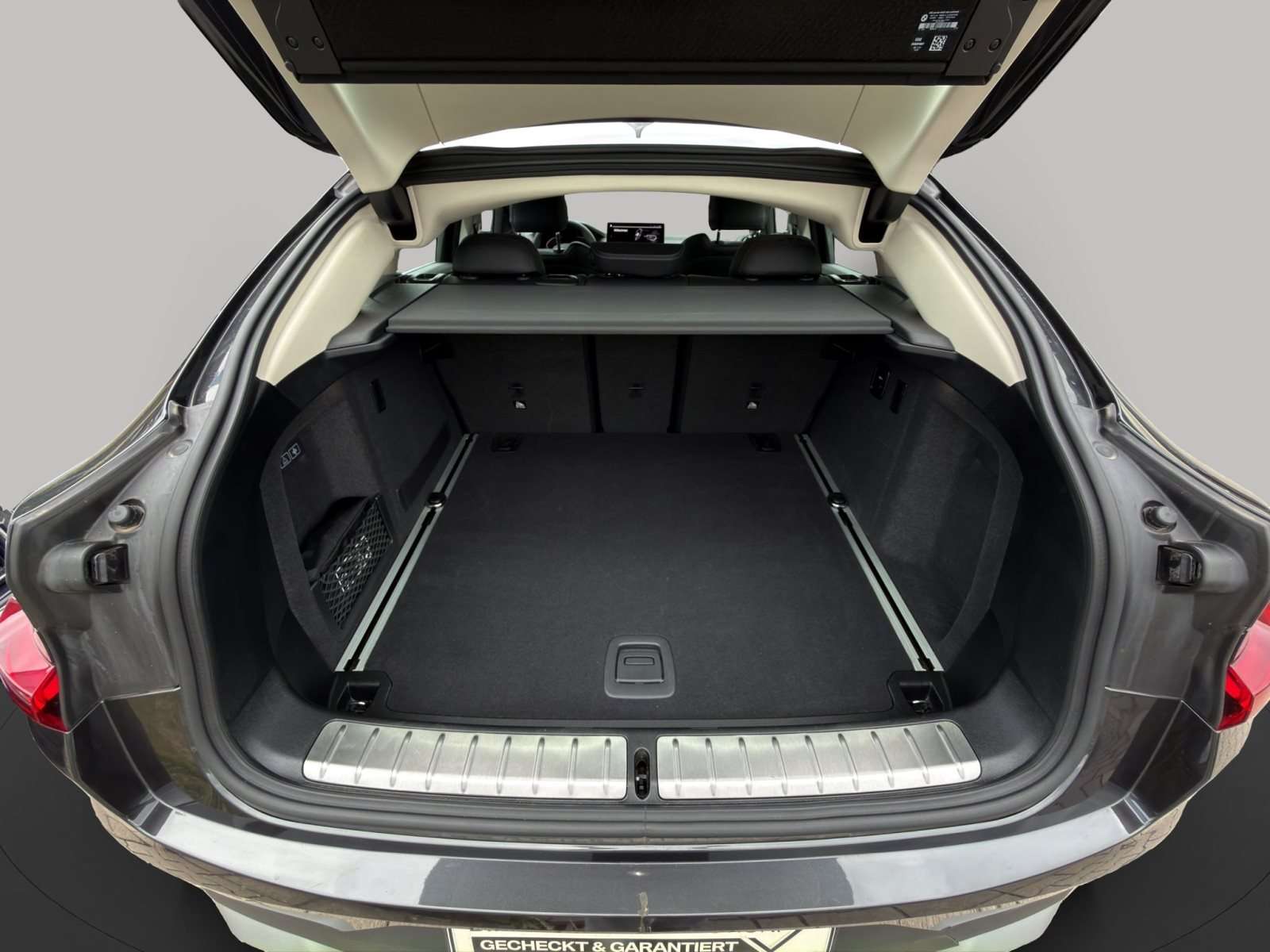 Fahrzeugbild eines BMW X4