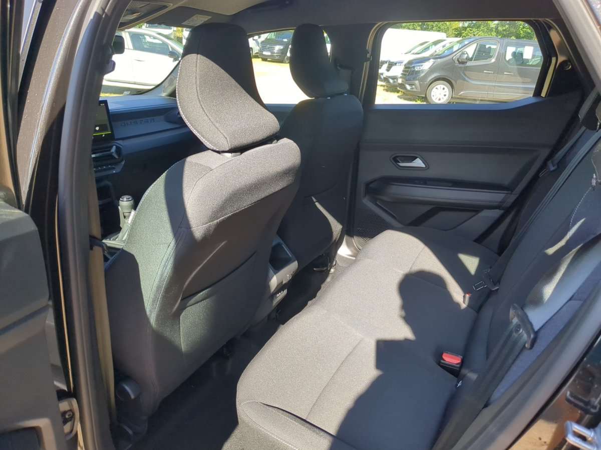 Fahrzeugbild eines Dacia Duster