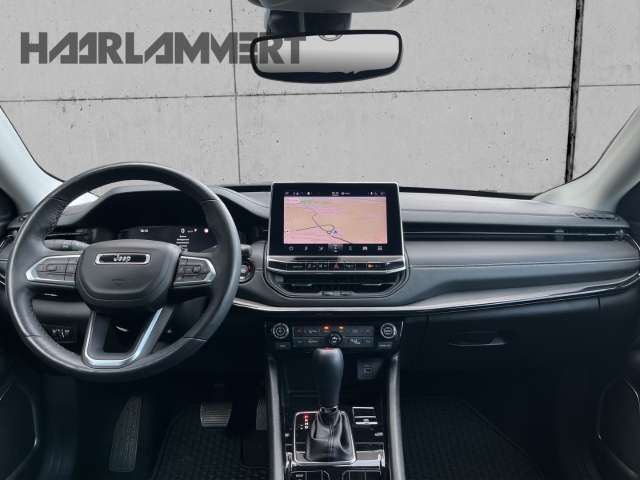Fahrzeugbild eines Jeep Compass