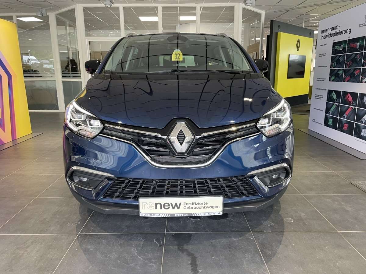 Fahrzeugbild eines Renault Grand Scénic