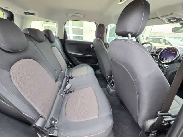 Fahrzeugbild eines MINI Countryman