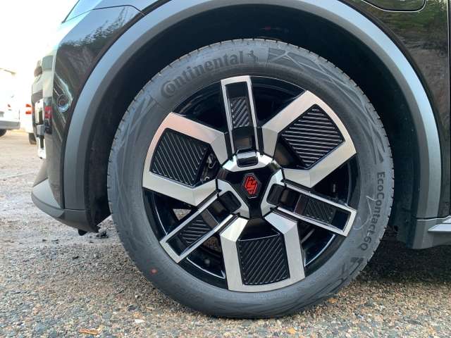 Fahrzeugbild eines Renault 5 E-TECH