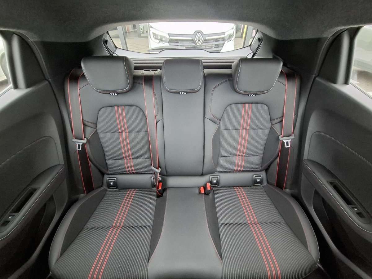 Fahrzeugbild eines Renault Clio
