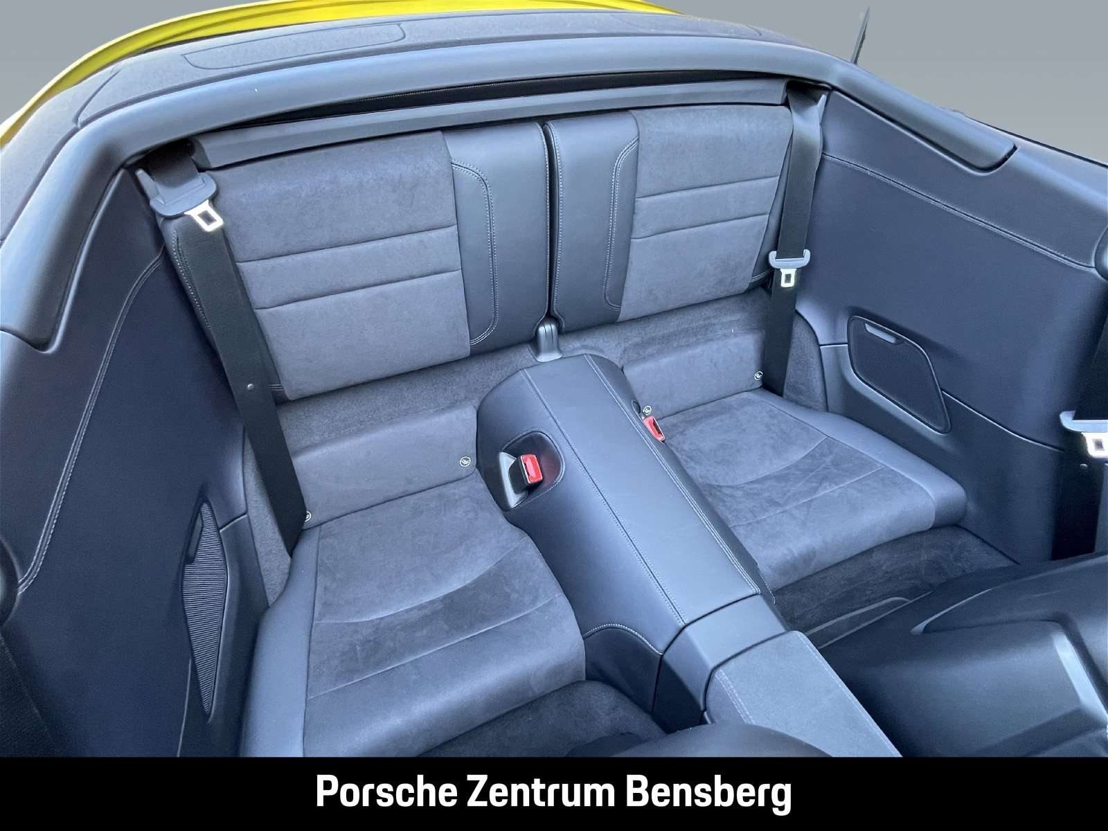 Fahrzeugbild eines Porsche 911