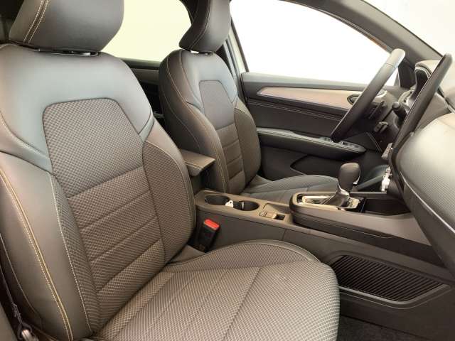 Fahrzeugbild eines Renault Arkana