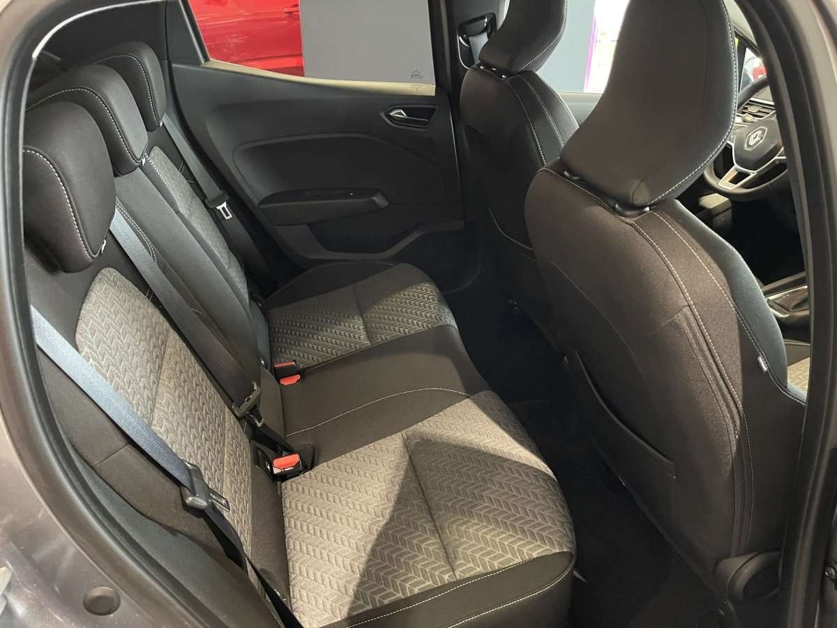 Fahrzeugbild eines Renault Clio