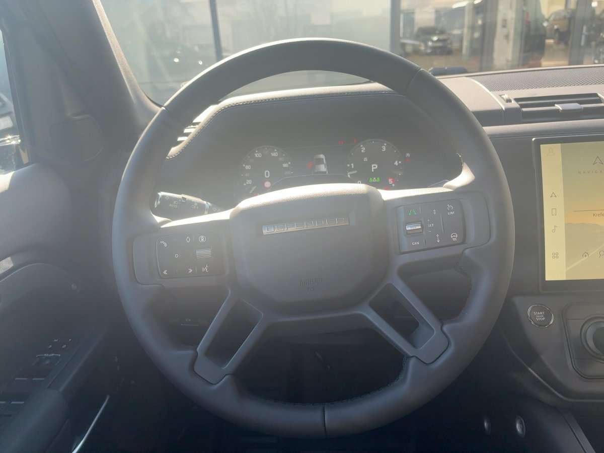 Fahrzeugbild eines Land Rover Defender