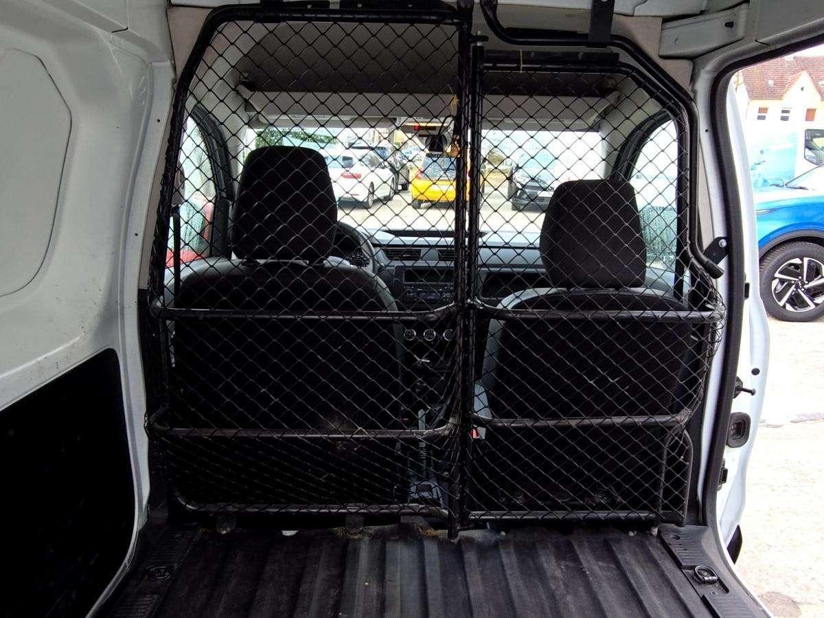 Fahrzeugbild eines Renault Express