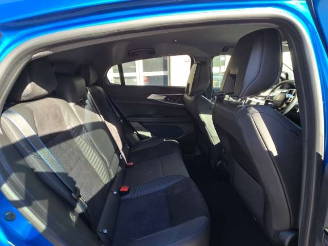 Fahrzeugbild eines Renault Rafale