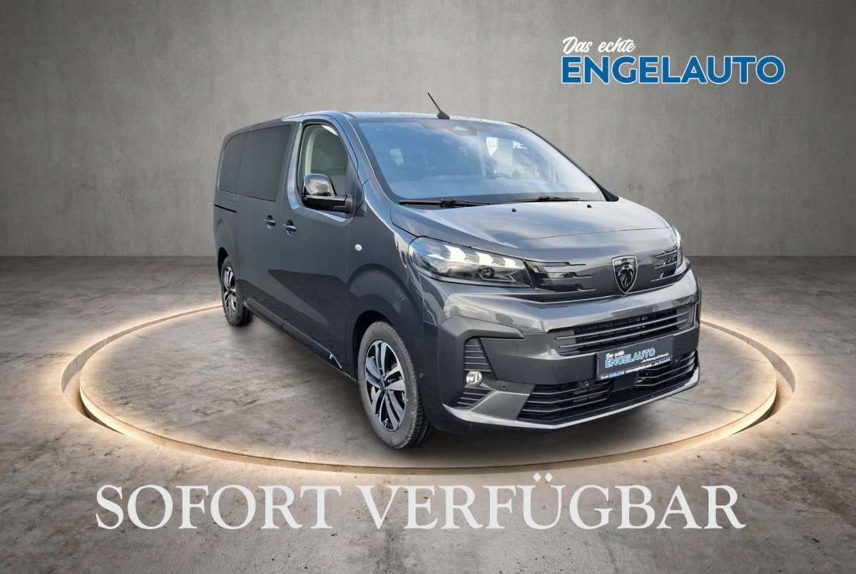 Fahrzeugbild eines Peugeot Traveller