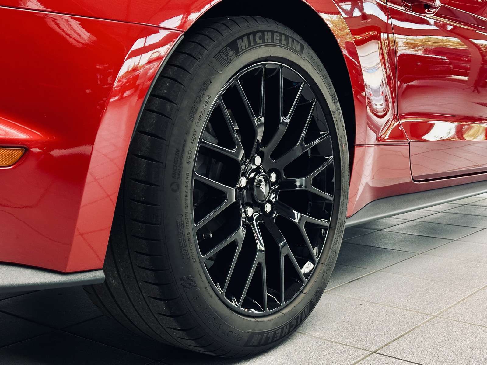 Fahrzeugbild eines Ford Mustang