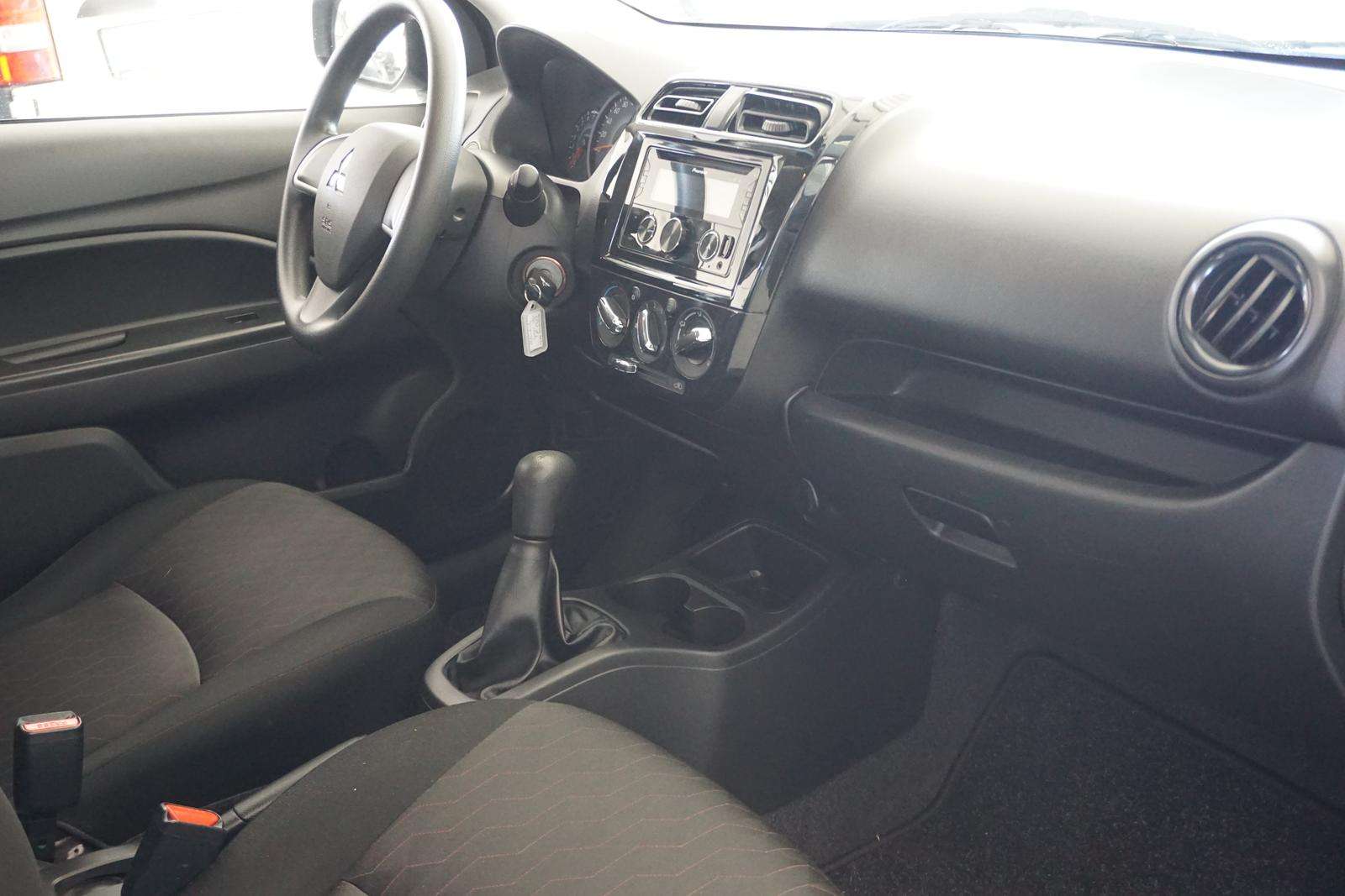 Fahrzeugbild eines Mitsubishi Space Star