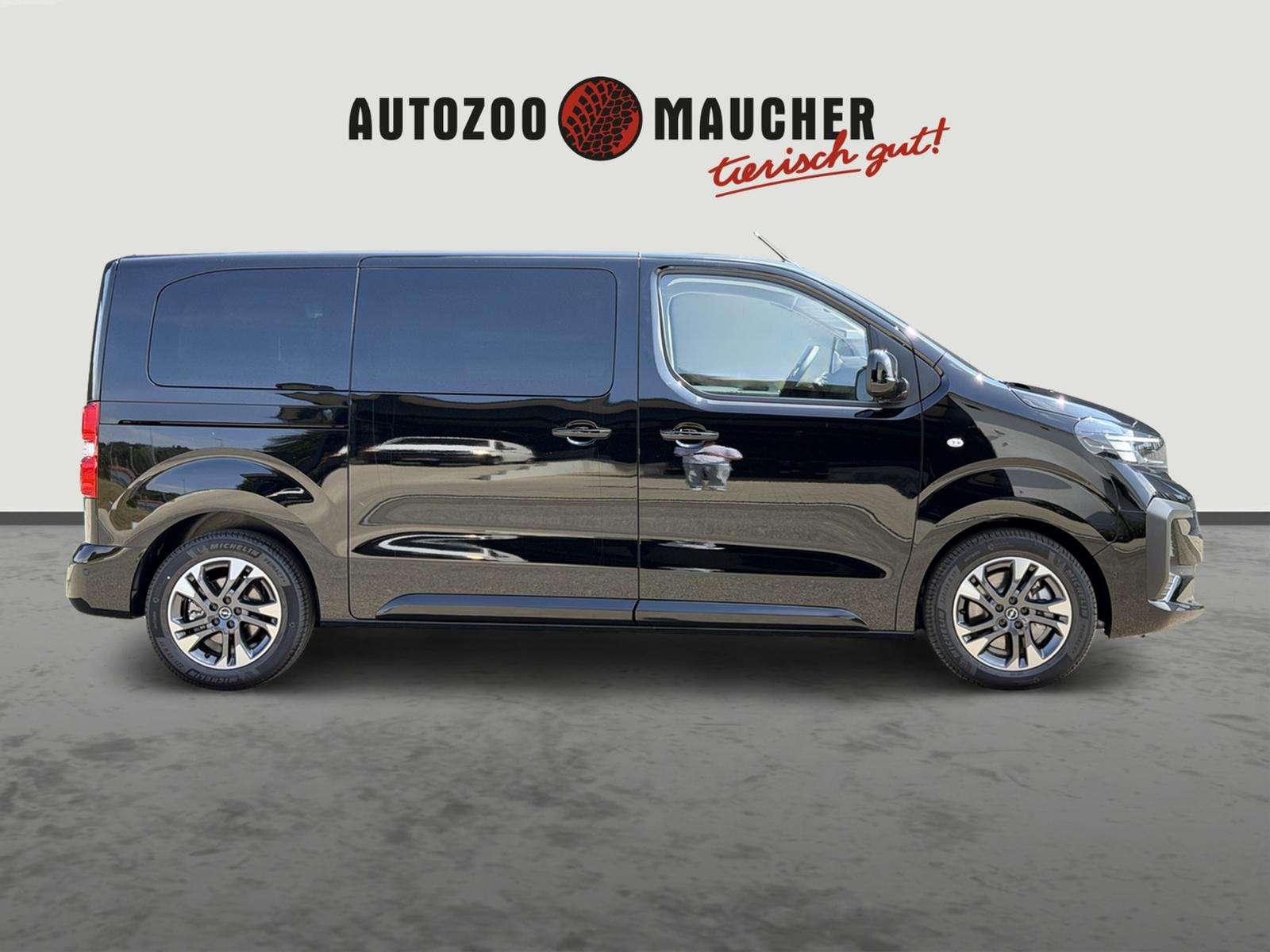 Fahrzeugbild eines Opel Zafira Life