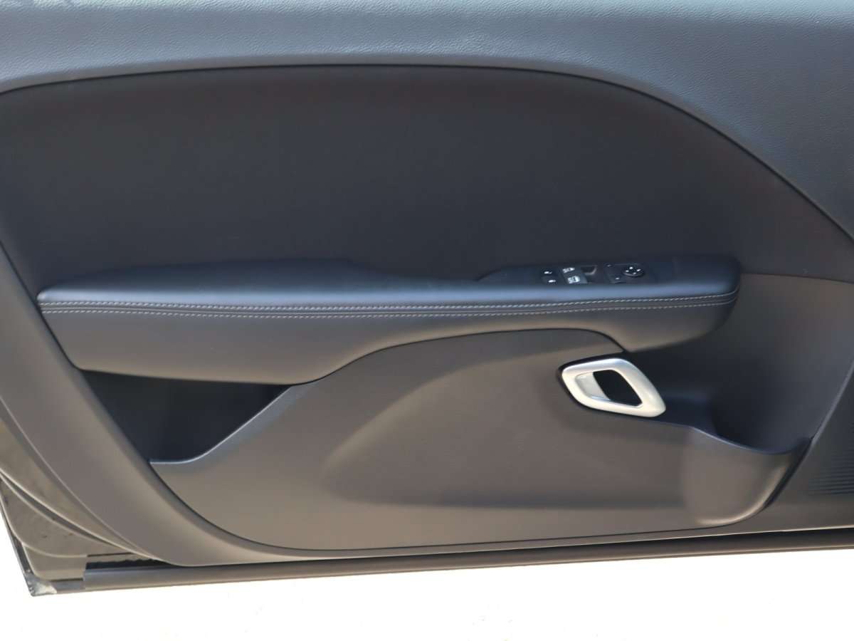 Fahrzeugbild eines Dodge Challenger