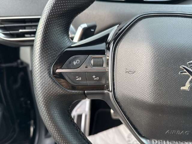 Fahrzeugbild eines Peugeot 3008