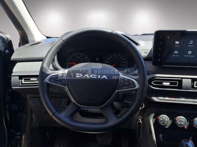 Fahrzeugbild eines Dacia Sandero