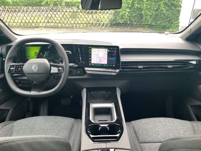Fahrzeugbild eines Renault Austral