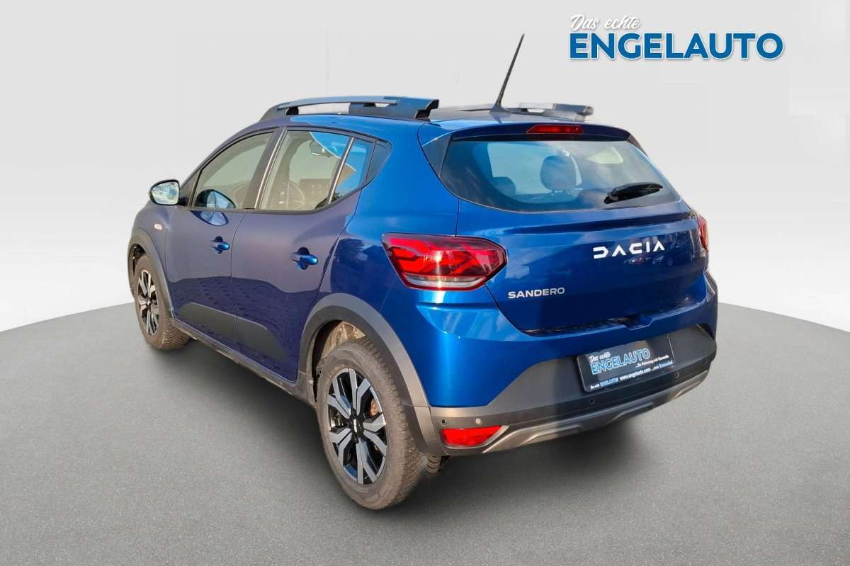 Fahrzeugbild eines Dacia Sandero