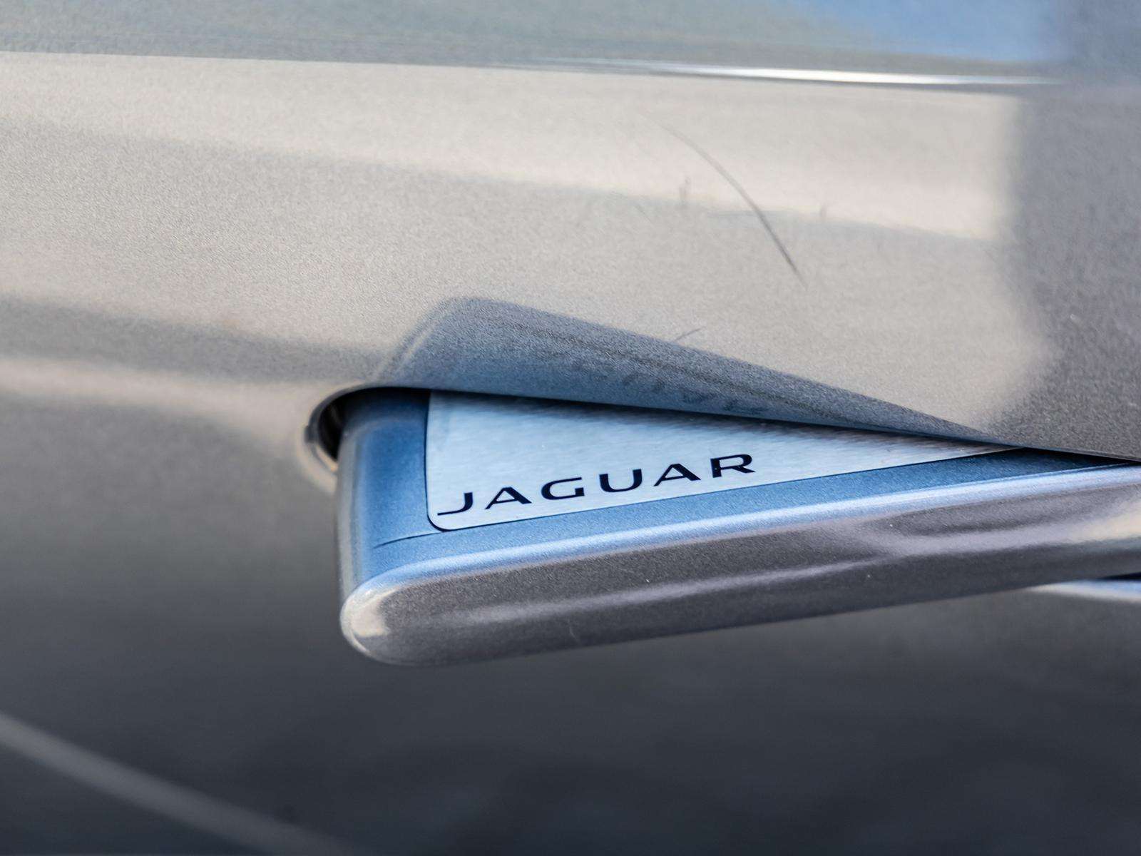 Fahrzeugbild eines Jaguar F-Type