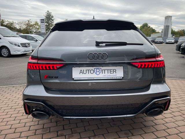 Fahrzeugbild eines Audi RS6