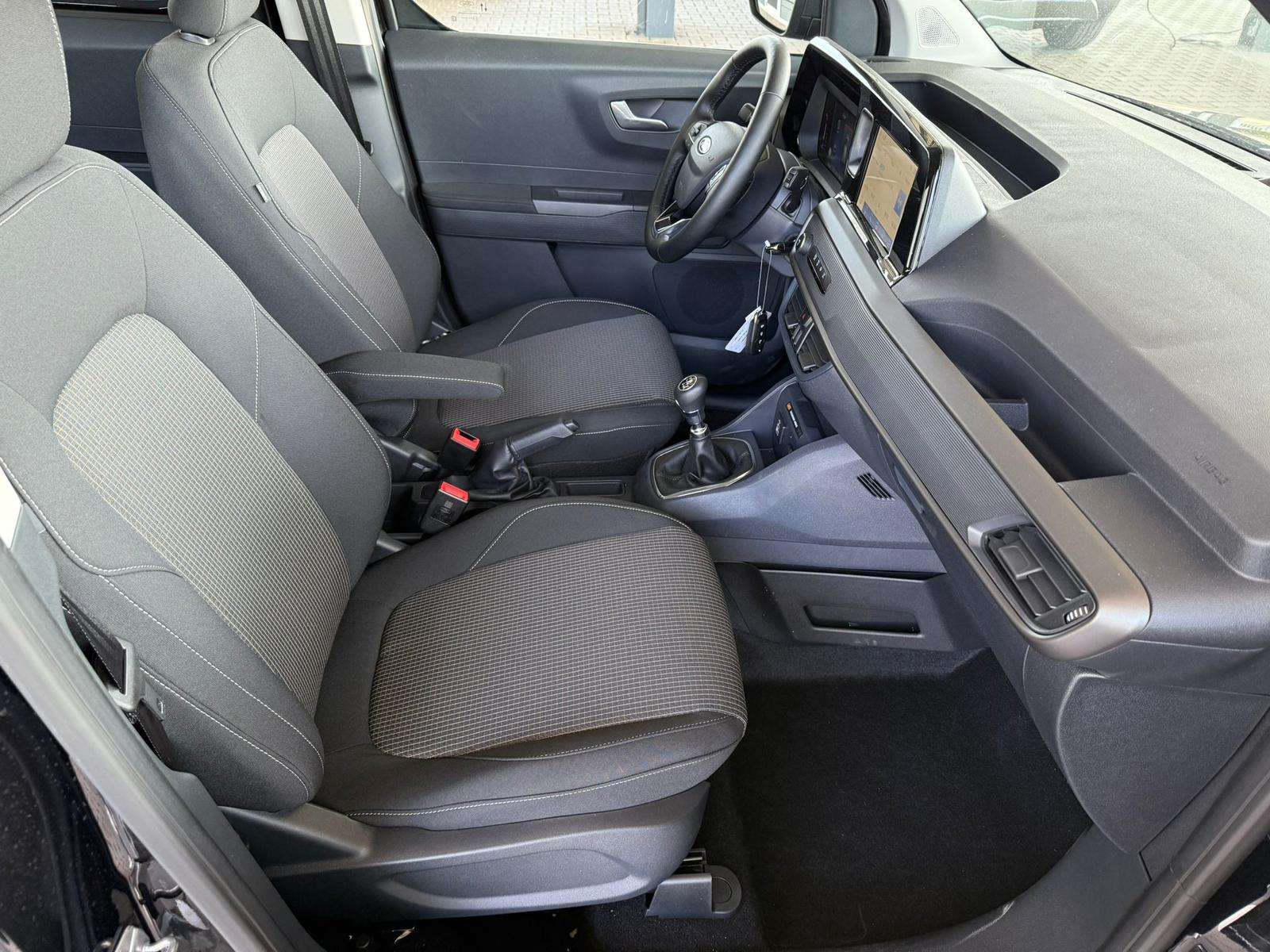 Fahrzeugbild eines Ford Tourneo Courier