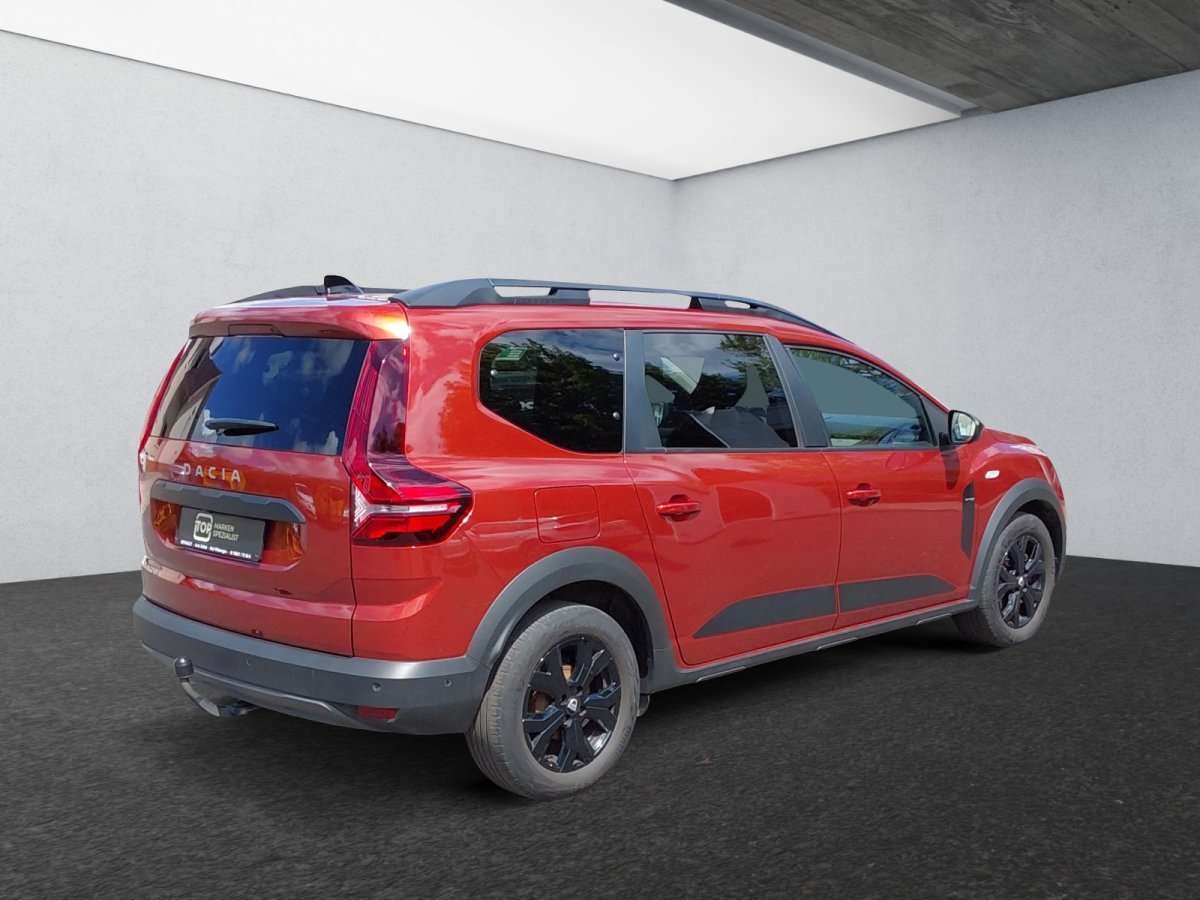Fahrzeugbild eines Dacia Jogger