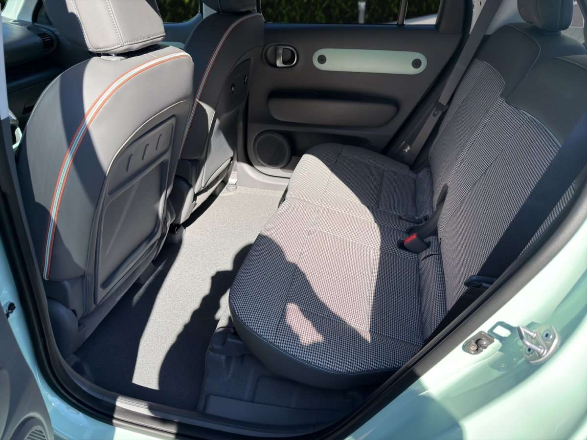 Fahrzeugbild eines Hyundai Inster