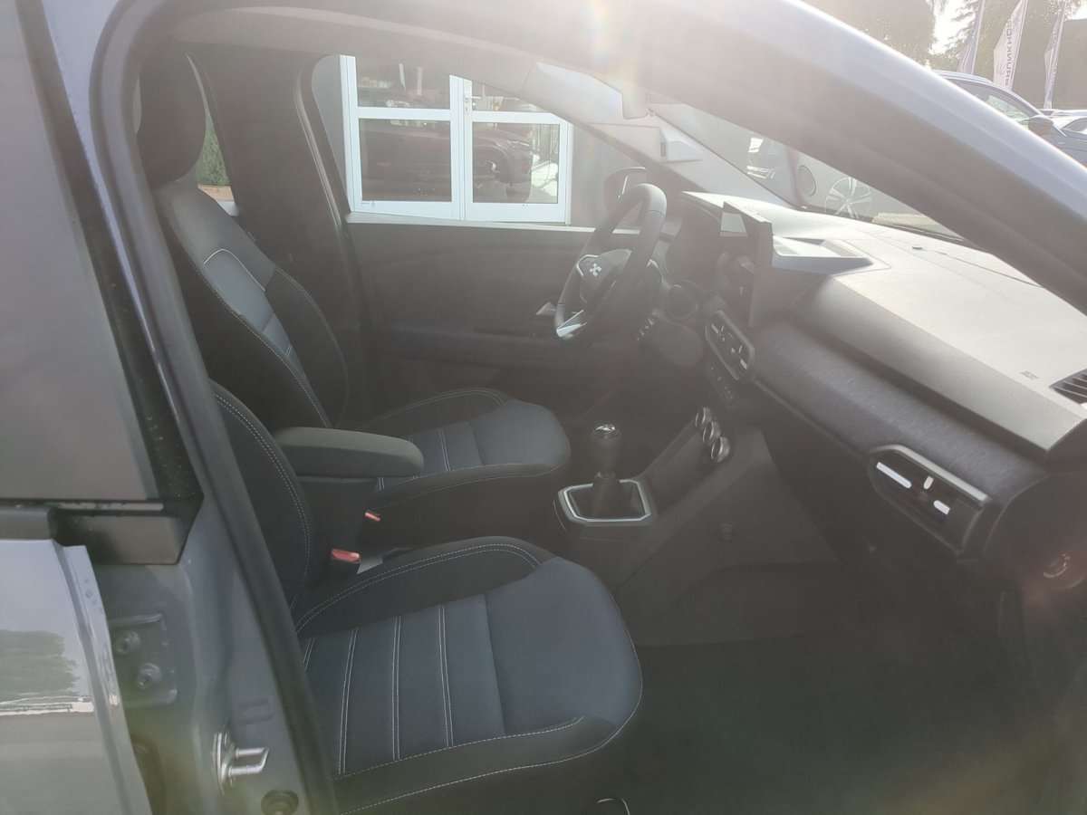 Fahrzeugbild eines Dacia Sandero
