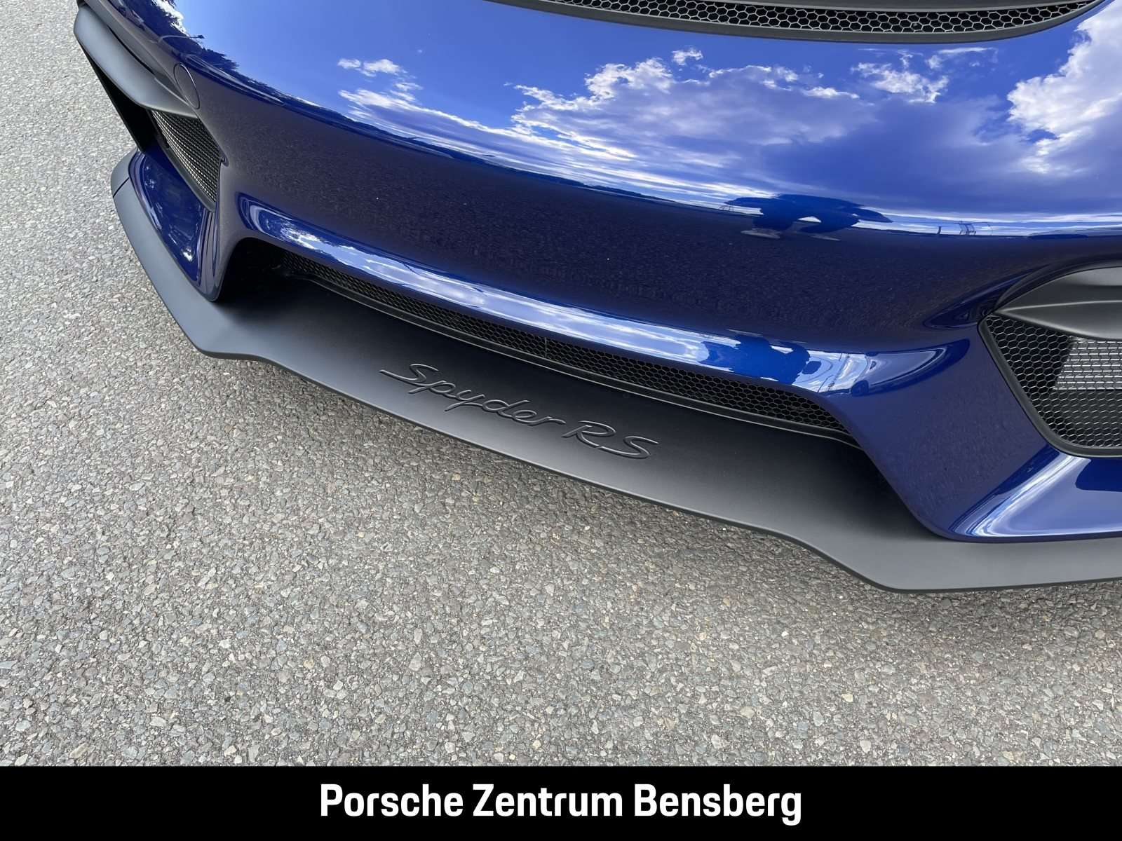 Fahrzeugbild eines Porsche Cayman