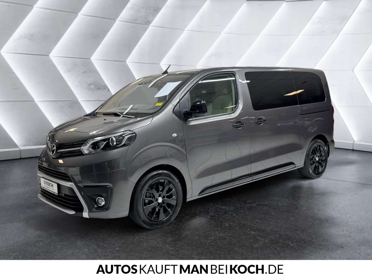 Fahrzeugbild eines Toyota Proace