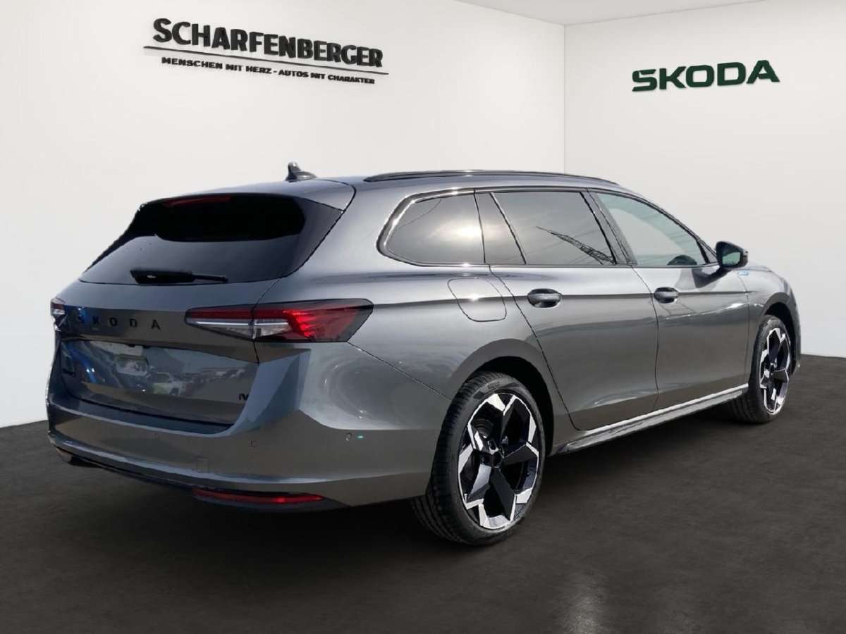 Fahrzeugbild eines Skoda Superb