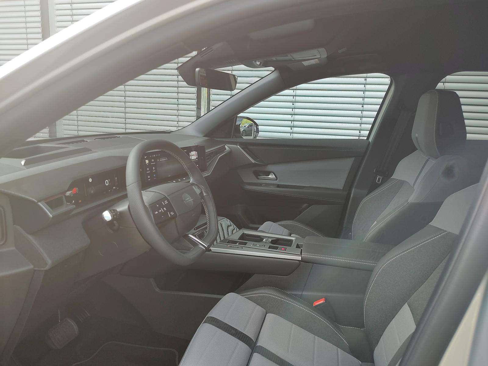 Fahrzeugbild eines Opel Grandland X