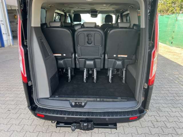 Fahrzeugbild eines Ford Tourneo Custom