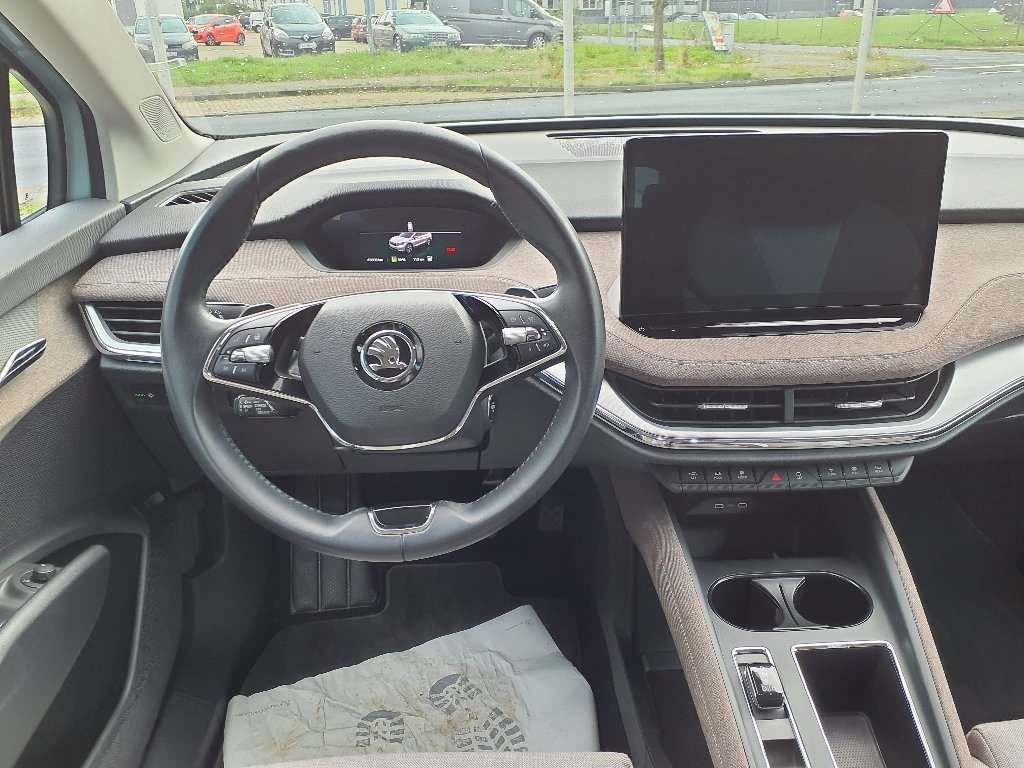 Fahrzeugbild eines Skoda ENYAQ