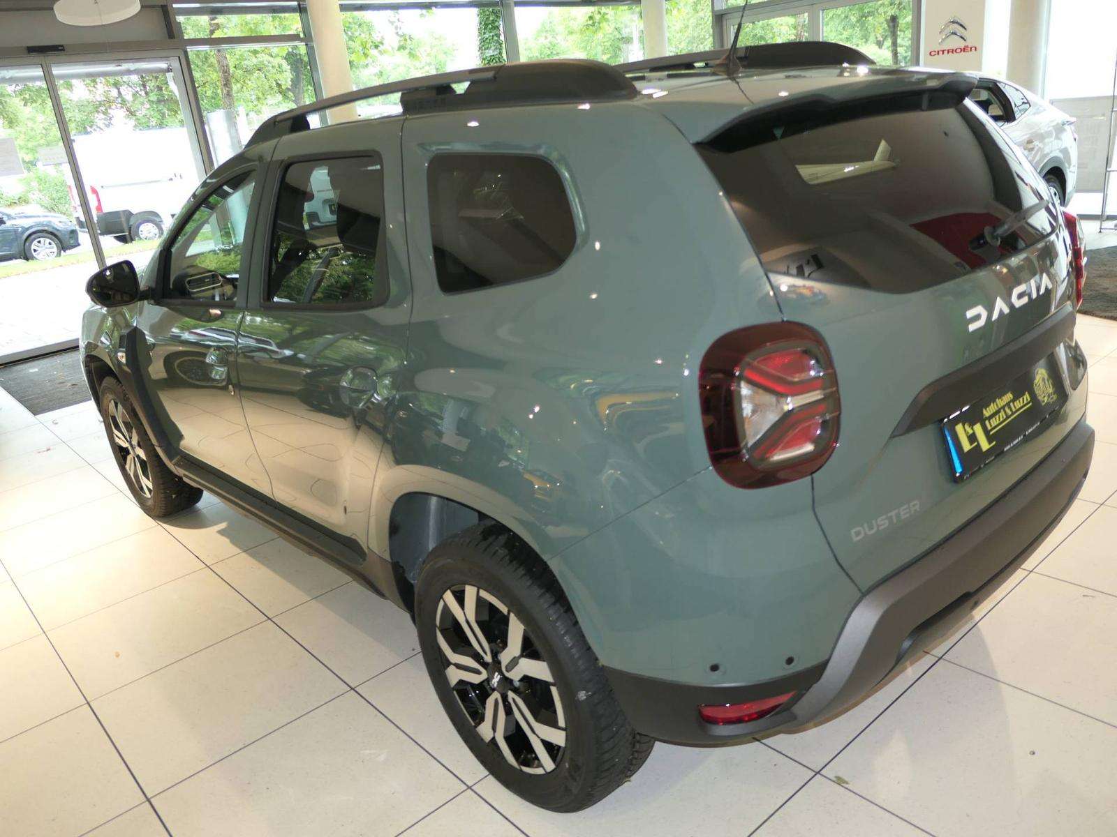 Fahrzeugbild eines Dacia Duster