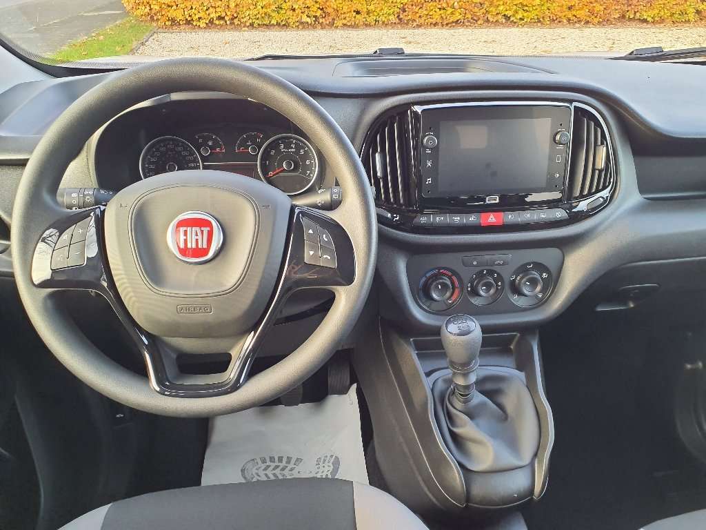 Fahrzeugbild eines Fiat Doblò