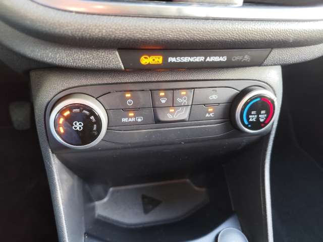 Fahrzeugbild eines Ford Fiesta