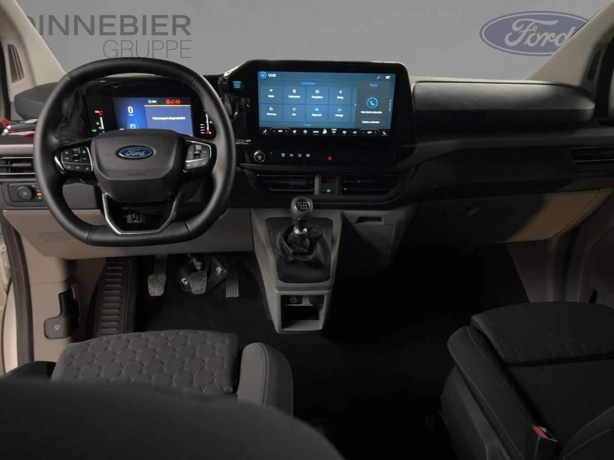 Fahrzeugbild eines Ford Tourneo Custom